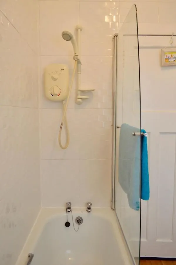 Comfortable 2 Bed Apartment In Blackford Edinburgh